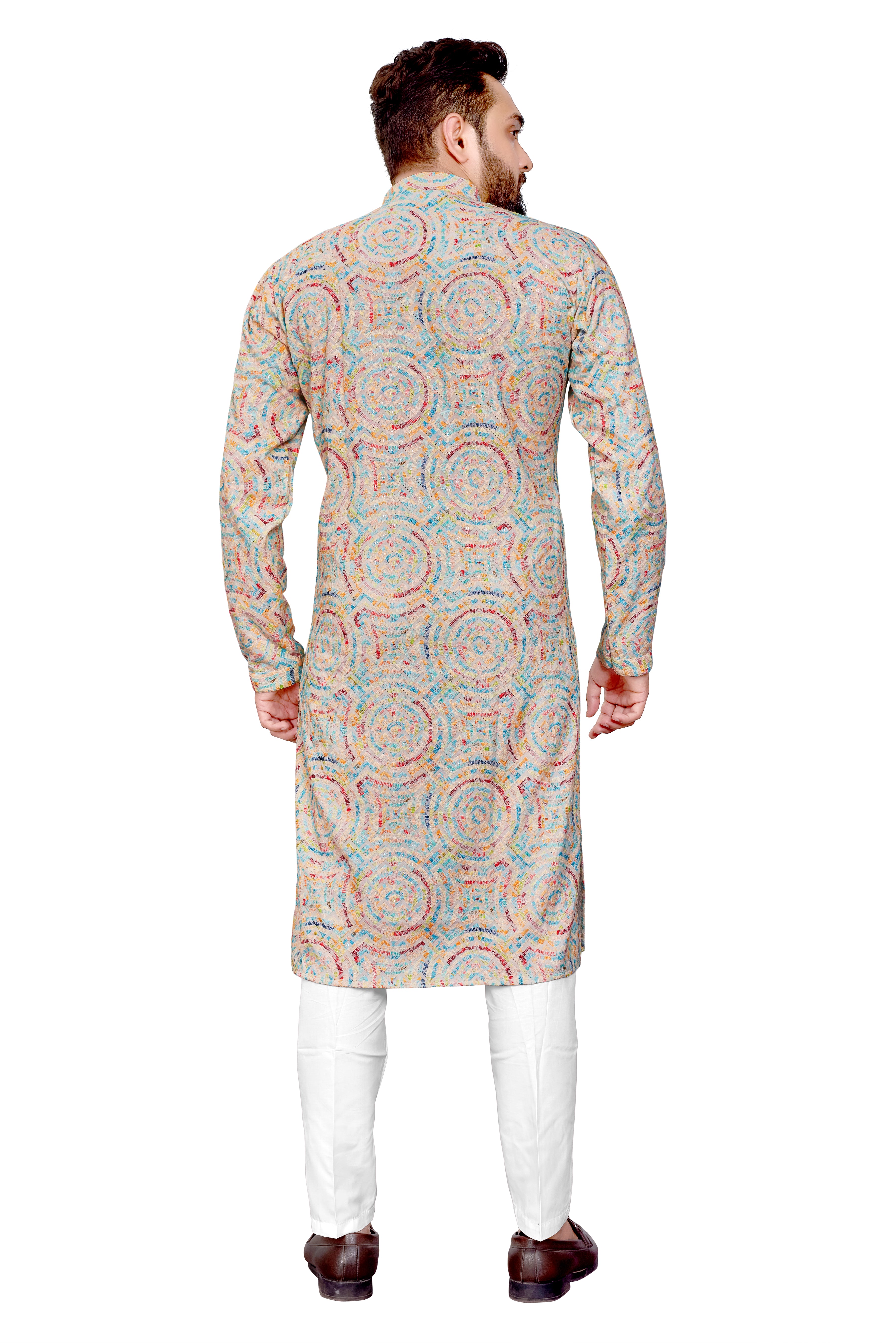 Men Embroidered Cotton Kurta